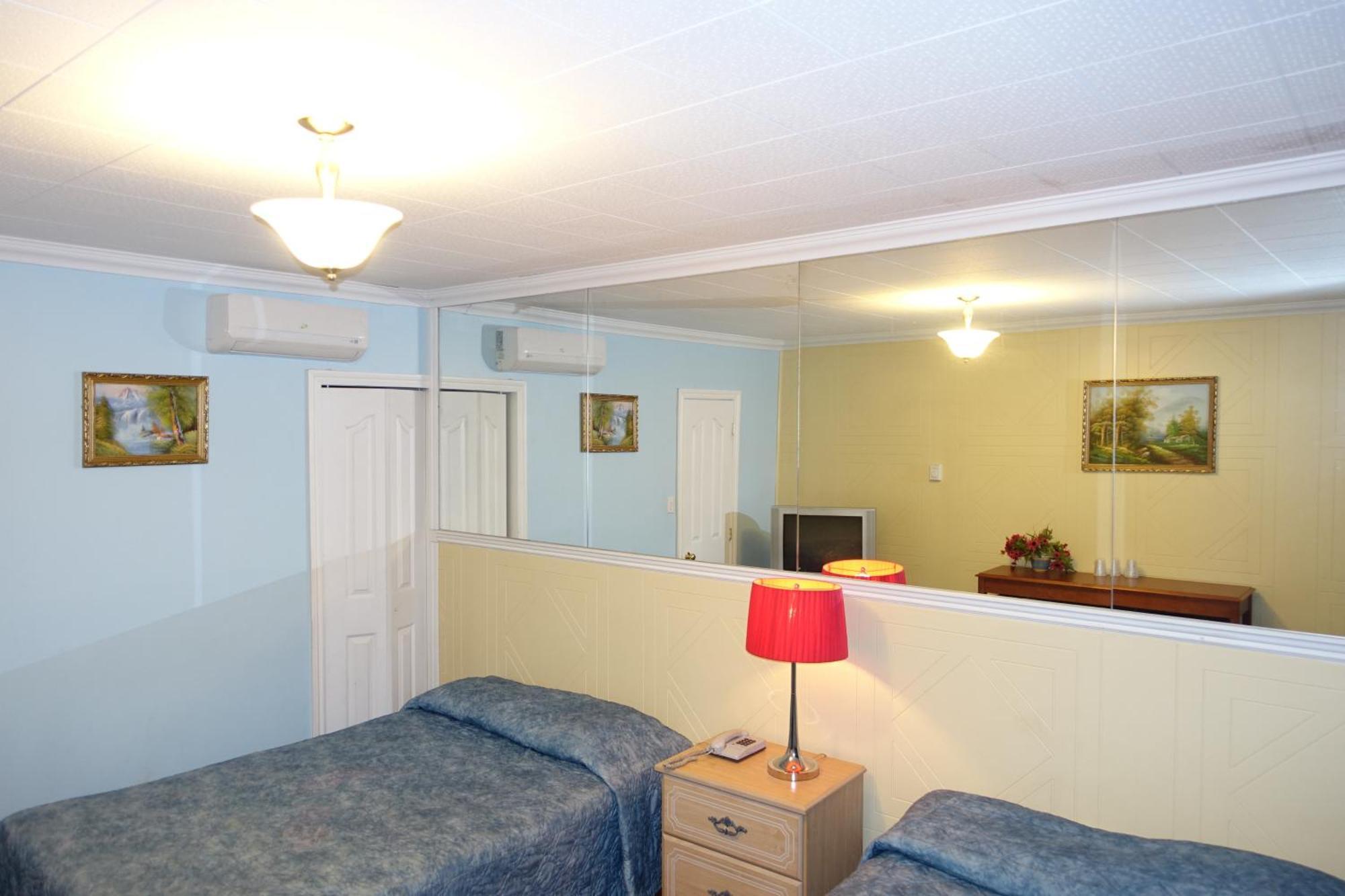 Motel Pierre — Photos 2